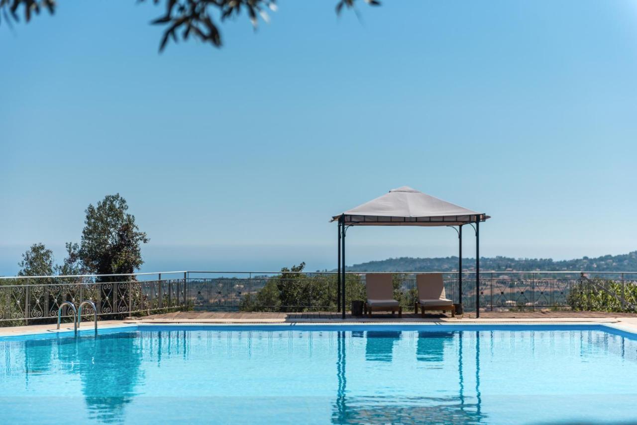 Hilltop Resort At Kefalonia Angon Exteriör bild